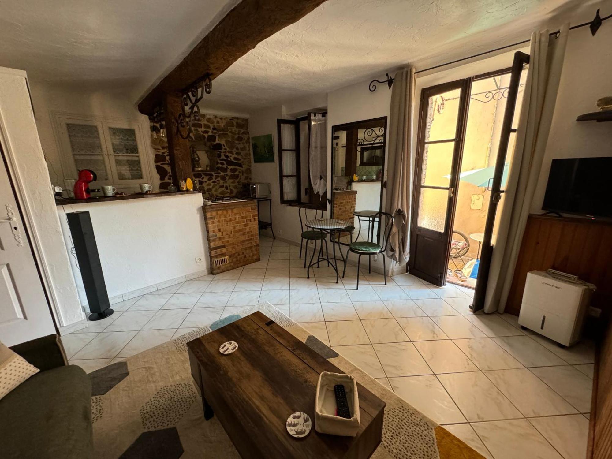 Chez Kay Apartment รอกเกอบรูน-ซูร์-อาร์ฌ็องส์ ภายนอก รูปภาพ